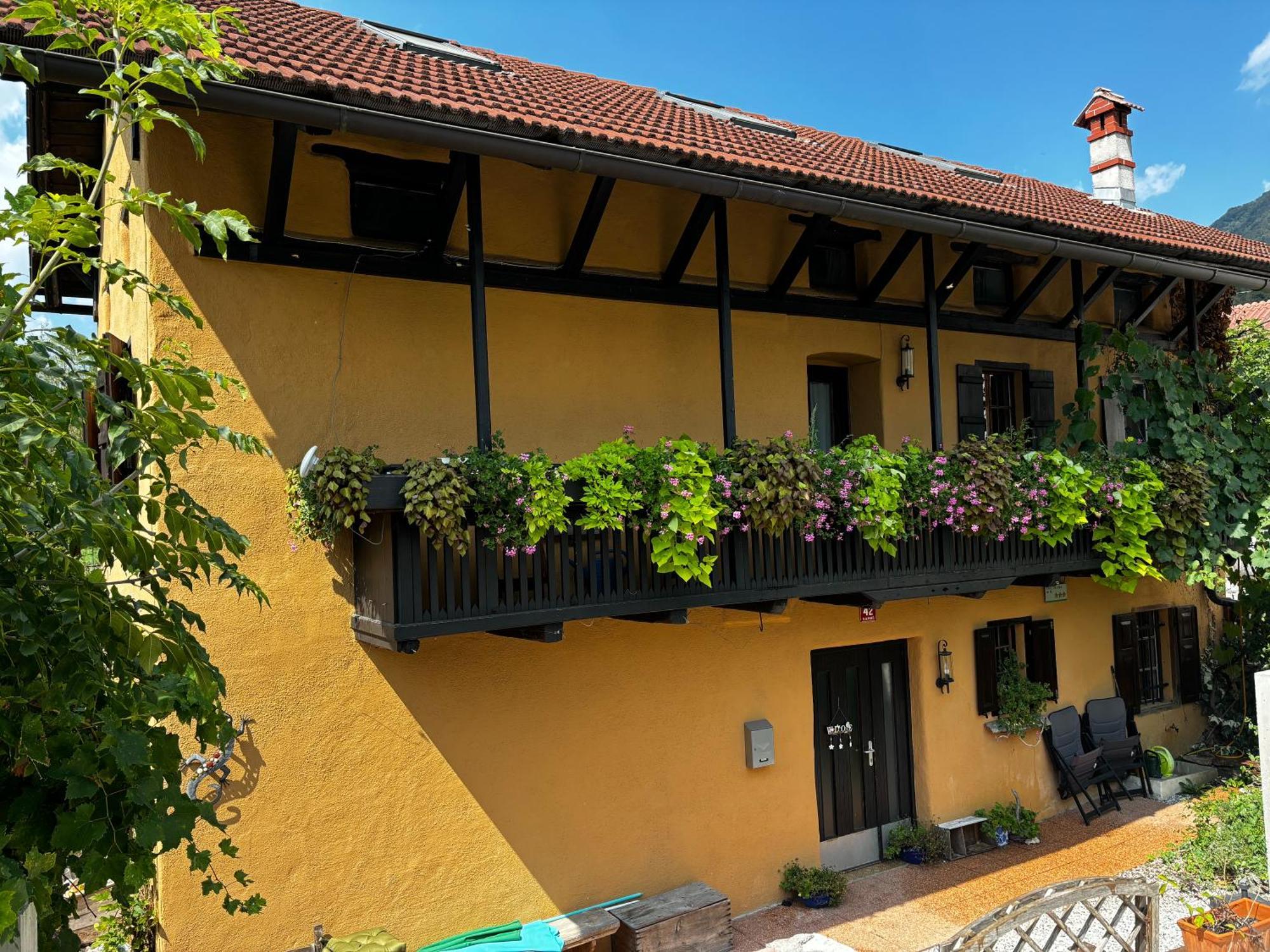 Holiday Home Katric Kamno Zewnętrze zdjęcie