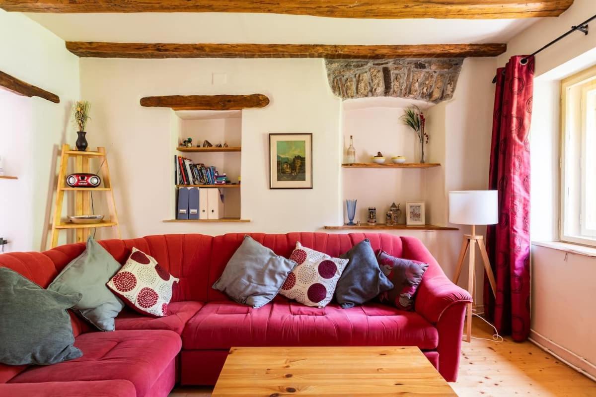 Holiday Home Katric Kamno Zewnętrze zdjęcie