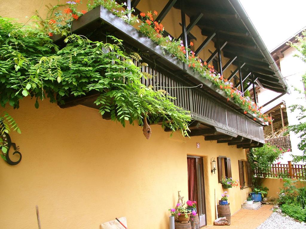 Holiday Home Katric Kamno Zewnętrze zdjęcie